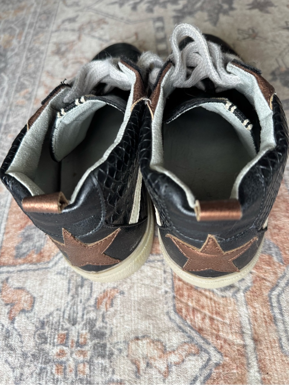 ShuShop Riley Black Snake - Picture 4 of 5